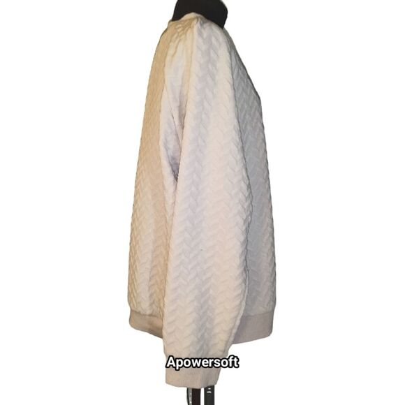 Textured Crew Neck Sweatshirt (0519) - Picture 2 of 7